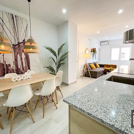 Apartament Atarazanas Centro Malaga Zewnętrze zdjęcie